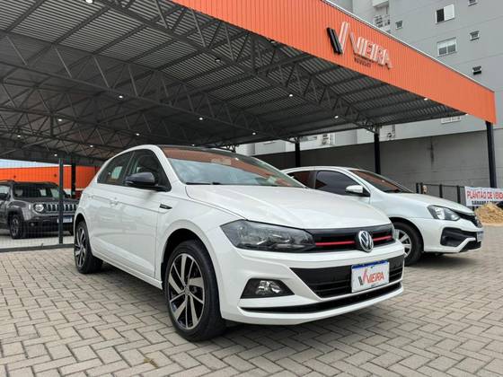 VOLKSWAGEN POLO 1.0 200 TSI COMFORTLINE AUTOMÁTICO